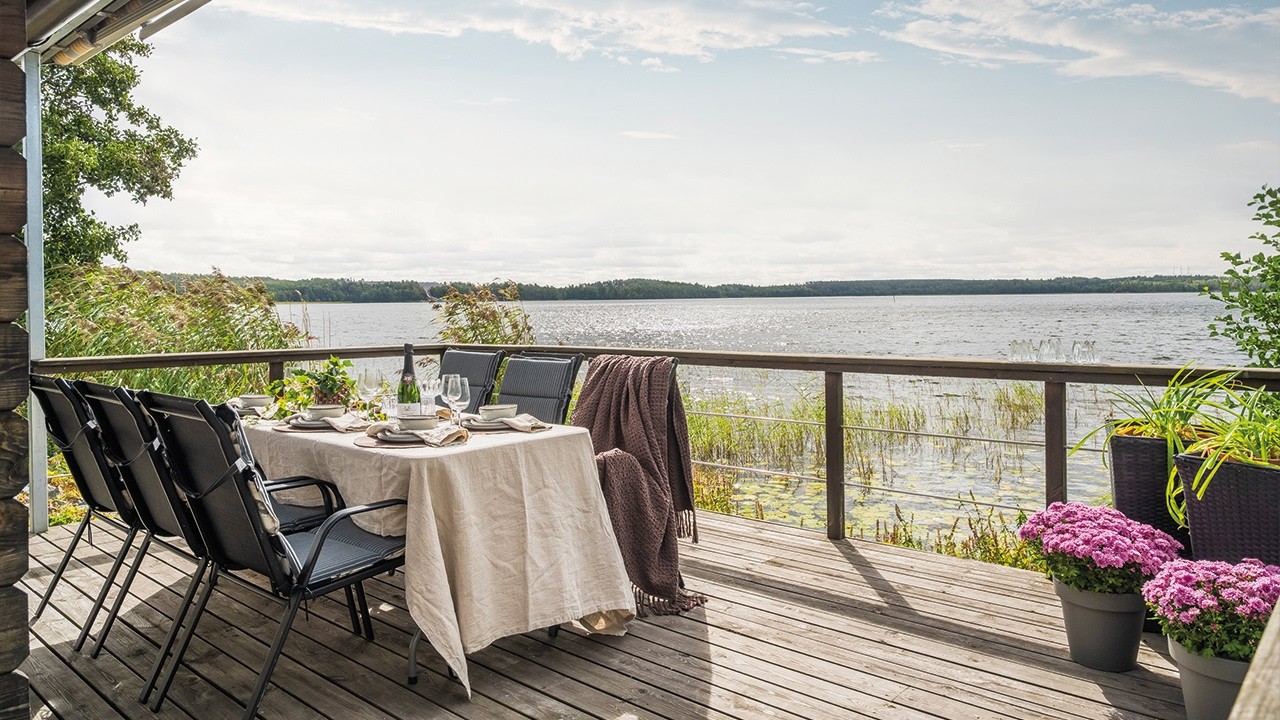 9 rum Villa på Strandvägen 14 Bålsta - Fånäs Håbo kommun - video
