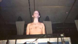 Moby - All That I Need Is To Be Loved - Live In Cherrymoon, Belgium, 1995.wmv