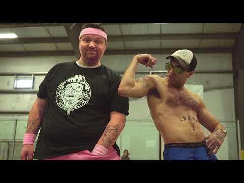 Gapped Teeth ft. Casey Slim (Official Music Video)