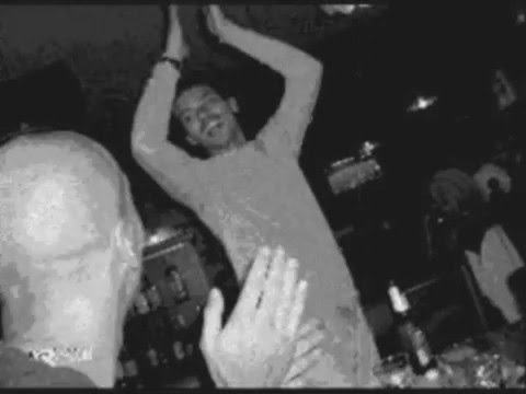 download lagu mp3 mp4 Baffi Anni 20, download lagu Baffi Anni 20 gratis, unduh video klip Baffi Anni 20