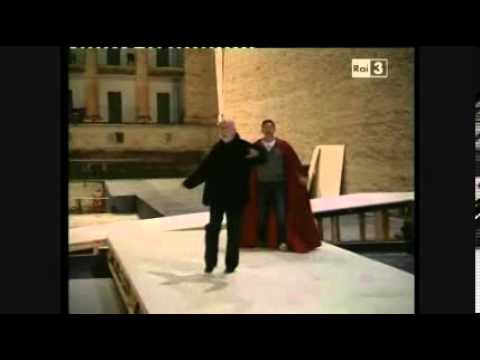 Alexander Vinogradov as Mephistopheles