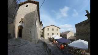 preview picture of video 'Civitella del Tronto - Mercatino 13/04/2014'