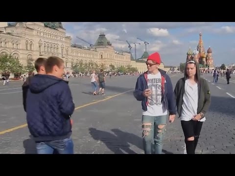 Homophobie in Russland - Wenn die "Falschen" Händchen halten