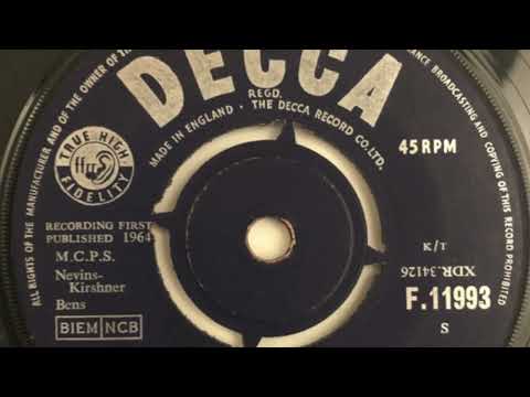 The Rocking Vickers – I Go Ape