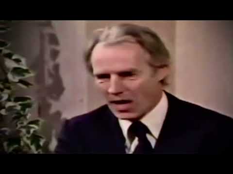 George Martin’s reaction to the death of Lennon; throws shade at the Beatles?
