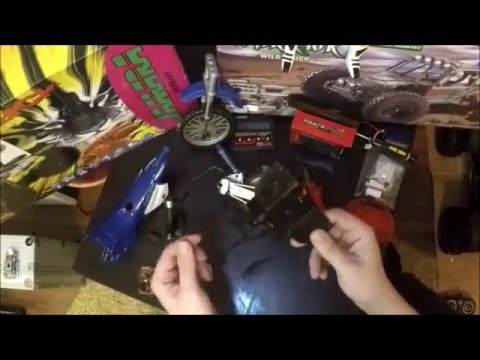 Tyco R/C (X)X-treme... building Video...