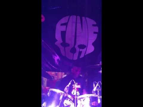 Banda Fome - Política de Esgoto