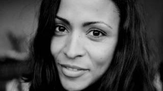 Look in your eyes - Maze