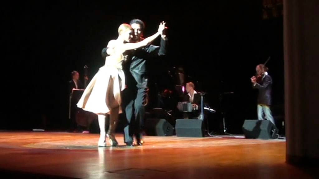 Sebastian Arce-Mariana Montes, Solo Tango orquesta "No hay tierra como la mia"