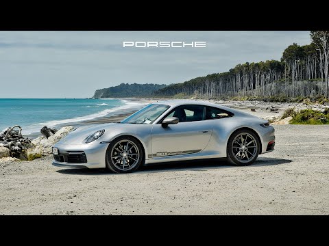 Celebrating 60 years of the 911 in New Zealand | Curves Magazin