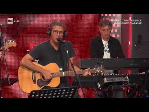 Luca Barbarossa: "Passame er sale" - Radio2 Social Club 30/09/2019