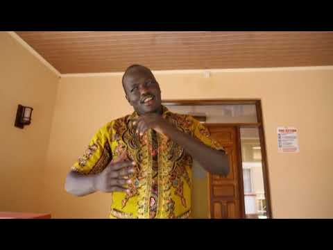 Moses Eiton: Nyisur- (Do Not Scare Away)