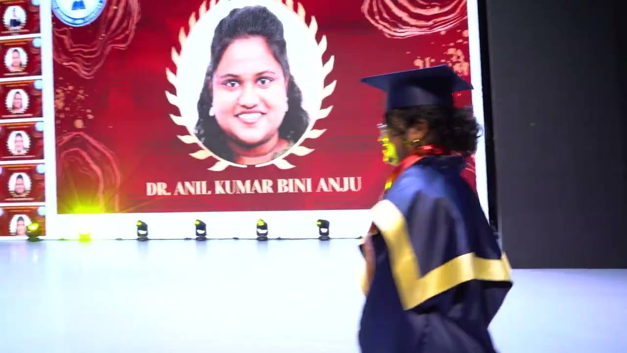 Diplomas were solemnly presented to foreign graduates of the university.