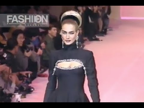 CHLOÈ Fall 1991/1992 Paris - Fashion Channel
