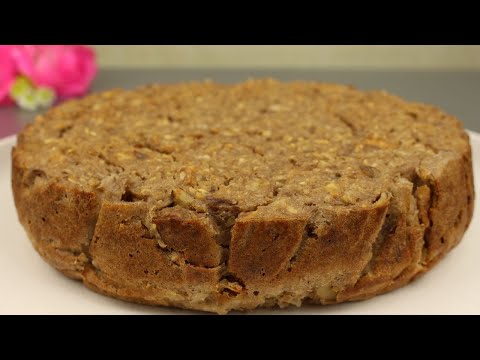 1 cup oatmeal, apple and banana. No sugar! No flour! Healthy recipe.