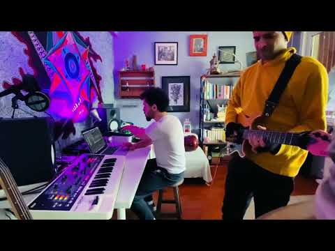 GrooveMonkeys - Live Performans