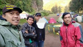 Download lagu MET ULTAH TEMAN 2 SR UNJ RAWAMANGUN JKT- song by: BENYAMIN.S (SELAMAT ULANG TAHUN) mp3