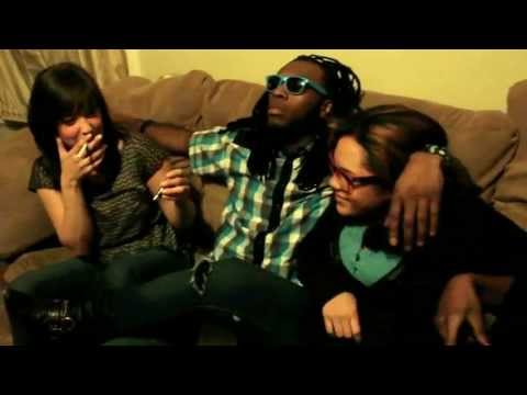 2 Goutan M'pa gen tan (promo video)