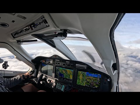 Awesome cloud surfing on a TBM 960 flight from Thermal to San Jose