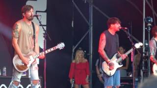 Lower Than Atlantis - Boomerang (live at 2000trees festival - 8th July 17)