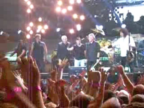 Queen + Paul Rodgers God Save The Queen