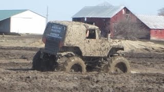 preview picture of video 'Big Mudding From A Jeep At Carsonville Bog'