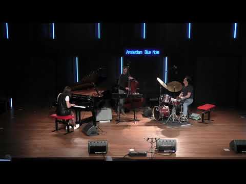 Julia Perminova trio - Dienda (Kenny Kirkland)