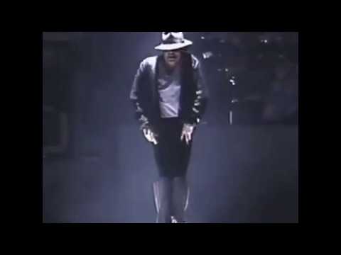 Pop N Taco Teaches Moves Michael Jackson