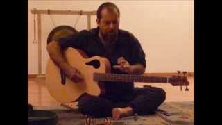 Mauro Tiberi: Taqsim II meditazione per sola chitarra basso