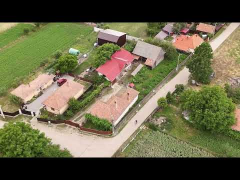 Ansamblu: Casa + atelier + sura + 1.123mp teren,  Sat Lunga, Covasna — Video