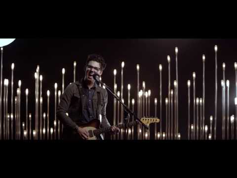 YØUTH // Hey Carolina