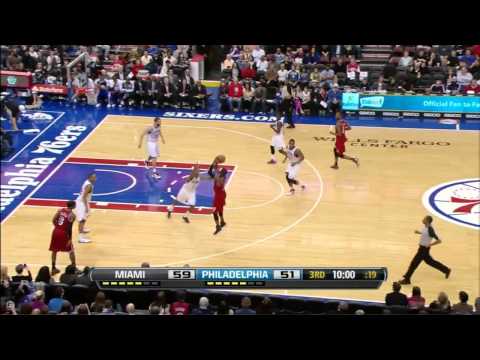 Dwyane Wade 33 points (shooting 14-18) vs Philadelphia Sixers full highlights 02/23/2013 HD