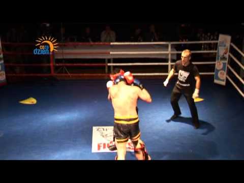 GSWDF1 Półfinał K1   Łukasz Guzik vs Tomasz Piechocki