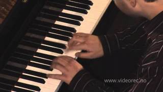 W.A.Mozart: Allegro kv 9a, piano: Jesper Holmkvist Svenssen