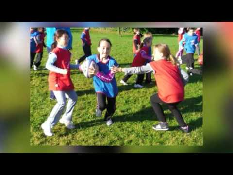 pourquoi la balle de rugby est ovale