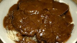 Smothered Steak With Onions & Dark Gravy Recipe