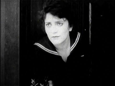 Трейлеры The Truth About Helen