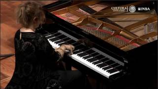 Gabriela Montero improvisa sobre Alma Llanera profundamente conmovida.