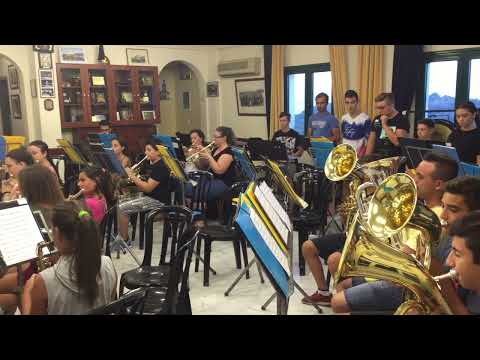 CLAP YOUR HANDS AND STAMP YOUR FEET - Dizzy Stratford