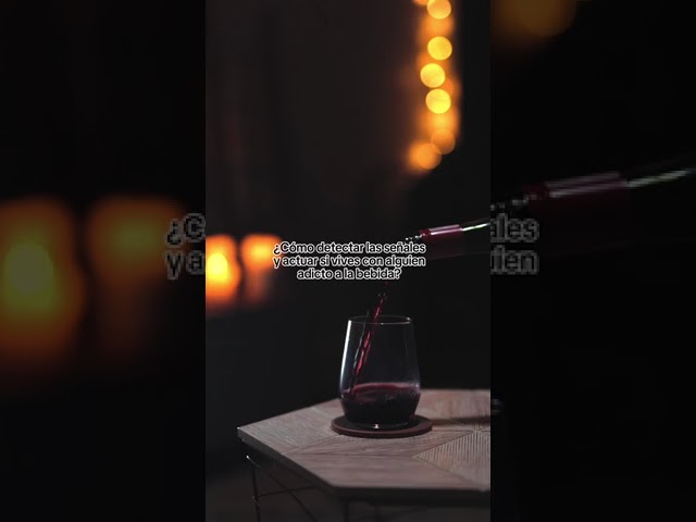 Vídeo relacionado con El laberinto de cristal: Cómo detectar las señales y actuar si vives con un adicto al alcohol