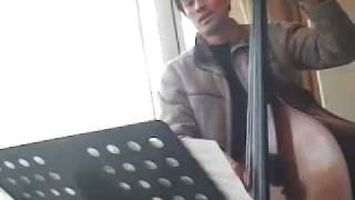 Bill Evans trio - Autumn Leaves - Scott LaFaro's bass solo (cover)