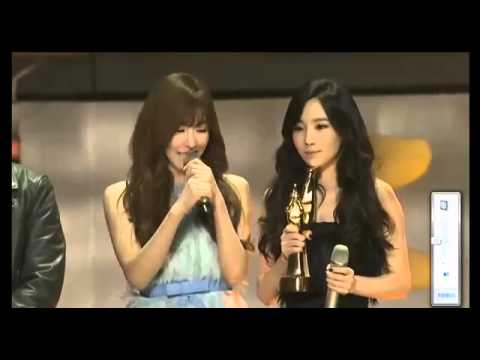 150114 SNSD   Best Popular Artist   29th Golden Disk Awards