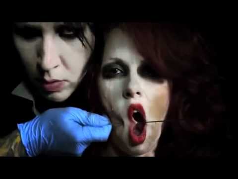 Videoclip de Born Villain — Marilyn Manson