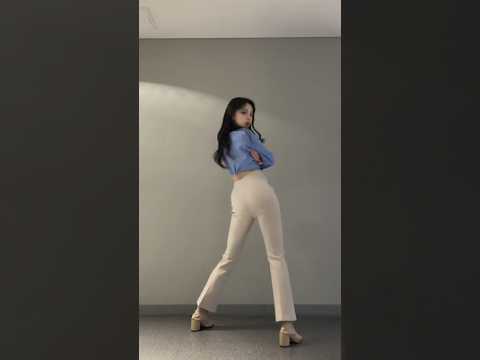 【抖音精选擦边舞】Bum Bum Bum #tiktok #抖音 #美女