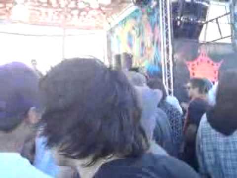 Frozen Ghost - Mr Monkey - Disasterpeace Halloween - Ft Skazi live