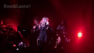 “Hold Tight” Sabrina Carpenter The SINGULAR Tour Live in Japan@Osaka Namba Hatch