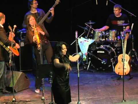 Leonsia Erdenko Band "Edelezi"