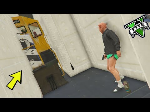 GTA 5 ONLINE 🐷 LTS 🐷N*190🐷 PARKOUR VS TRENO !!! 🐷 GTA 5 ITA 🐷 GIVES YOU !!!!!!!