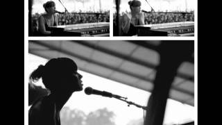 Cat Power   Lived in Bars solo acoustic