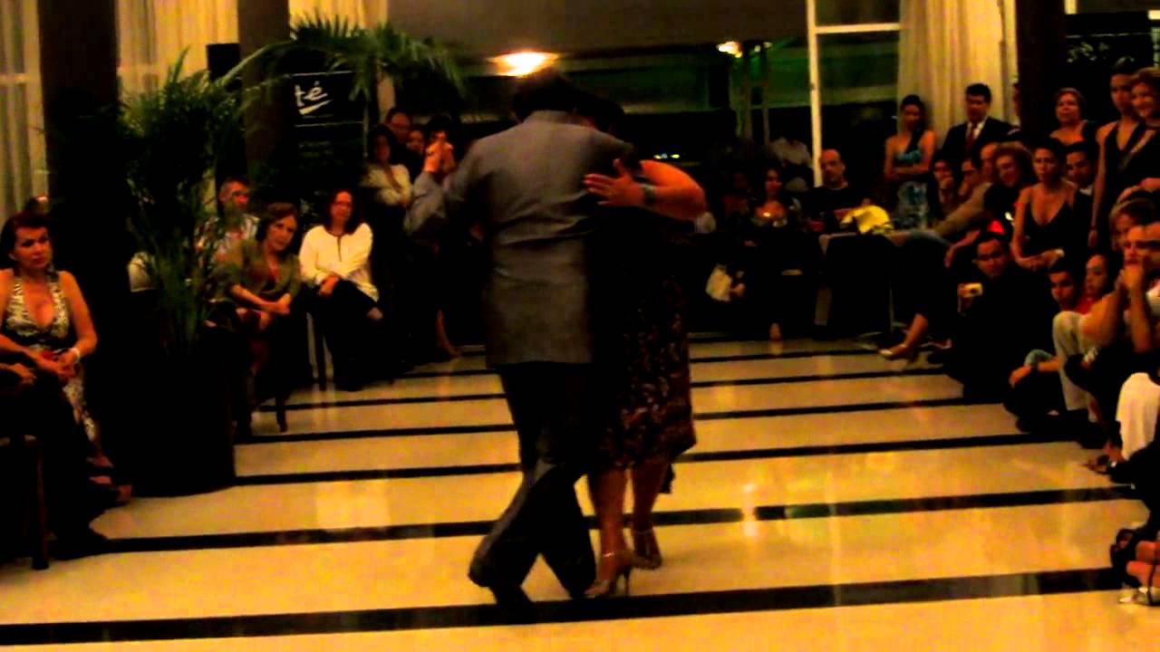 Marita  Díspari  y  Jorge  Díspari   / ( 1 )  04-07-11